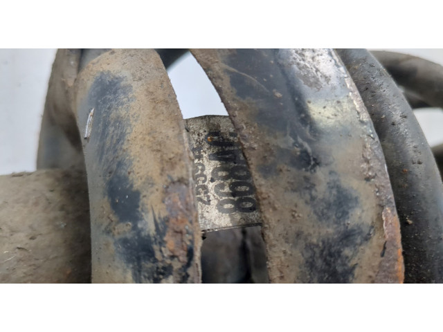 Стойка амортизатора  Jeep Patriot 2007-2016 5105175AF     