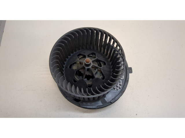 Моторчик печки Skoda Yeti 2009-2018 1K2820021 1K2820021
