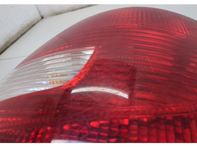 Задний фонарь