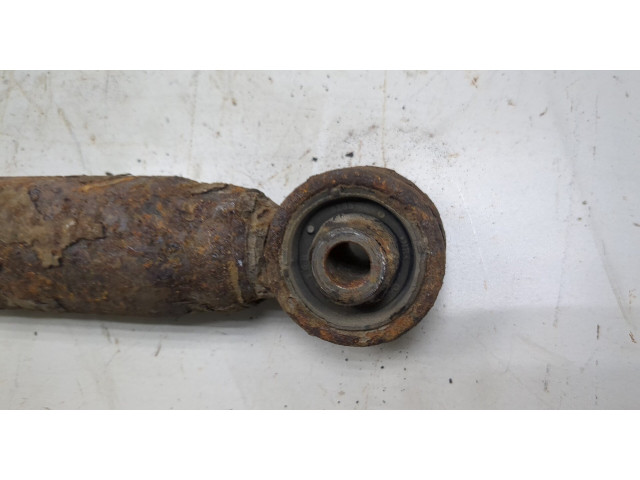 Стойка амортизатора Volkswagen Caddy 2004-2010