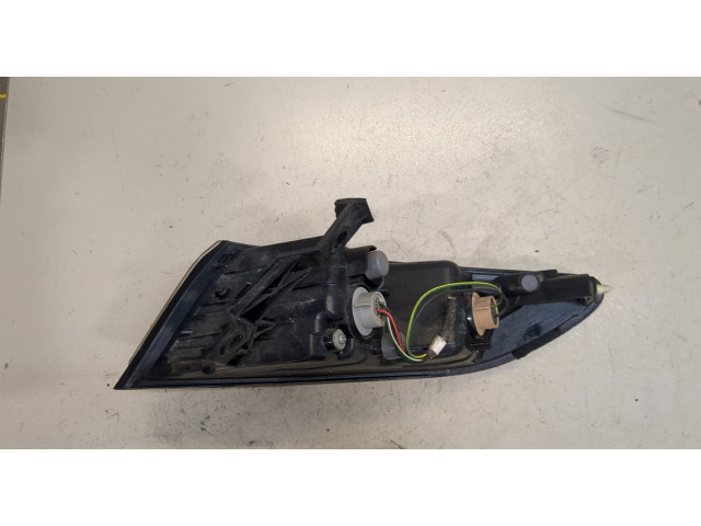 Задний фонарь