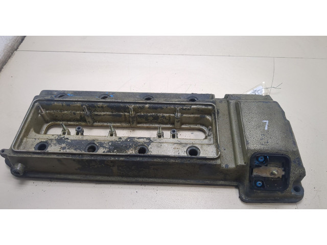 Клапанная крышка двигателя ДВС  BMW 7 E38 1994-2001 4.4     