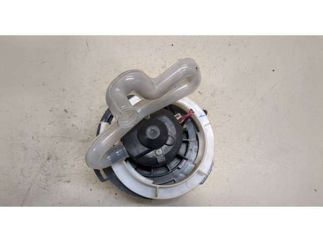 Моторчик печки Mazda 3 (BK) 2003-2009