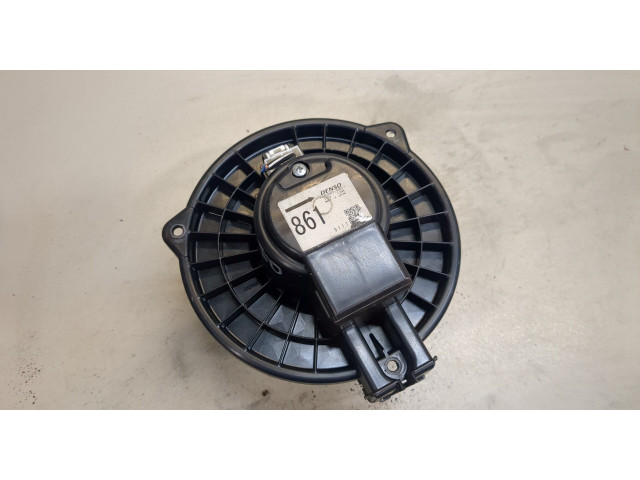 Моторчик печки  Mitsubishi Pajero 2006-2011        