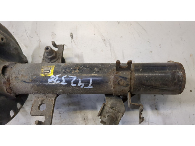 Стойка амортизатора  Nissan X-Trail (T32) 2013-      