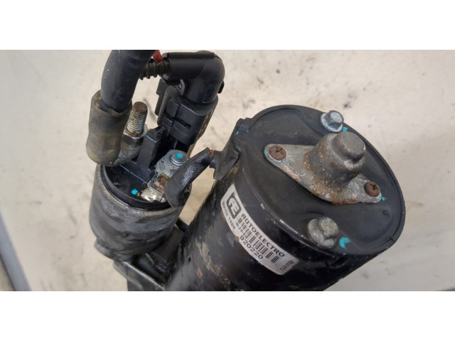 Стартер Volkswagen Golf 5 2003-2009