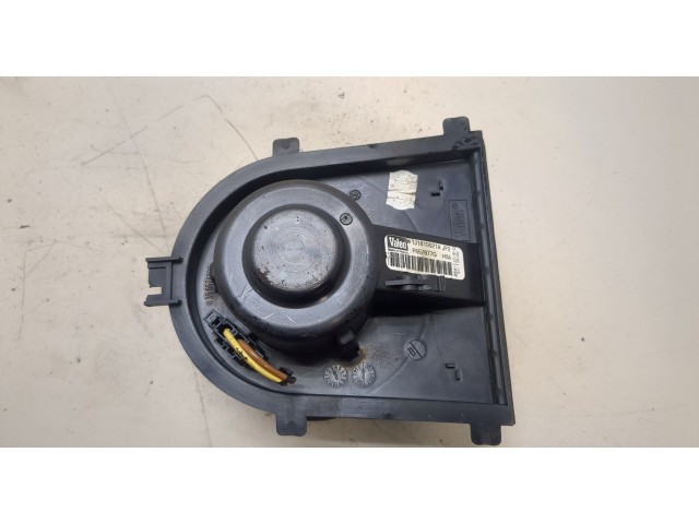 Моторчик печки Volkswagen Golf 4 1997-2005