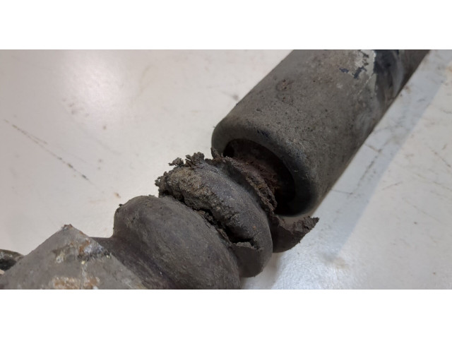 Стойка амортизатора  Volkswagen Passat 6 2005-2010      1.9  дизель