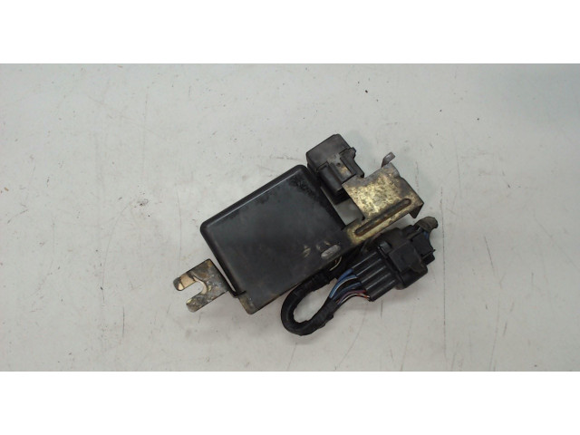 Блок предохранителей Mitsubishi Montero Sport / Pajero Sport 1996-2008 3.5