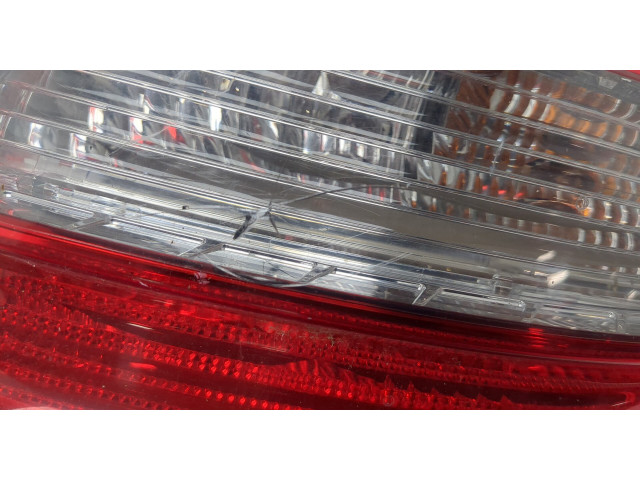 Задний фонарь          