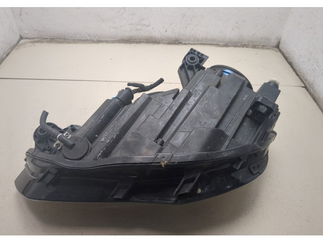 Фара передняя  Audi A3 (8V) 2012-2020 правая 