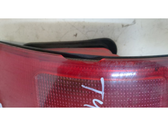 Задний фонарь