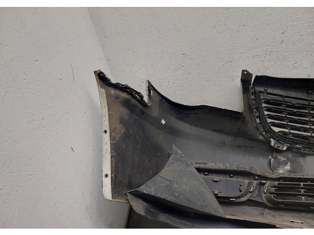 Бампер Chrysler Voyager 2007-2010 передний