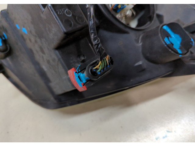 Фара передняя  Peugeot Partner 2002-2008 левая 