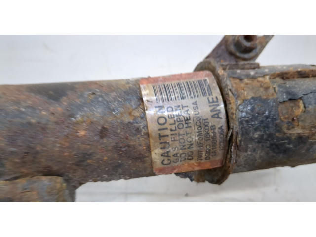 Стойка амортизатора Ford Fusion 2012-2016 USA DG9C18K001