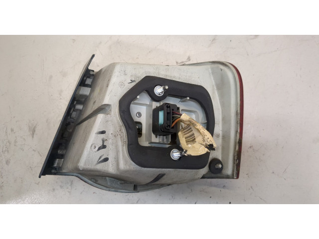 Задний фонарь