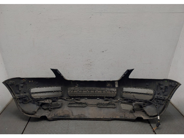 Бампер  Volkswagen Touareg 2002-2007 передний   