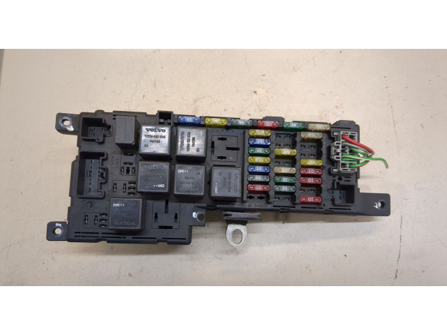 Блок предохранителей Volvo V70 2001-2008
