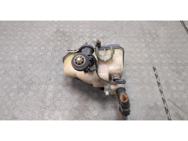 Бачок расширительный  Mercedes C W203 2000-2008    