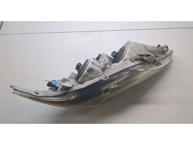 Фара передняя  Toyota Camry V40 2006-2011 правая 