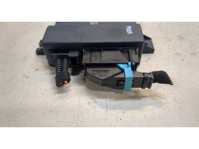 Блок комфорта Audi A6 (C6) 2005-2011 4L0907468B