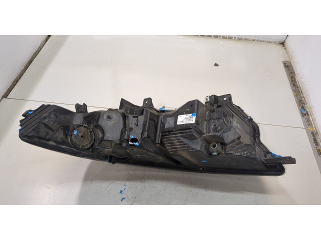 Фара передняя  Ford Explorer 2019- правая 