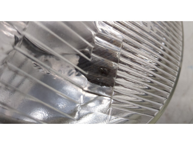 Фара передняя Mitsubishi Pajero 1982-1991 левая