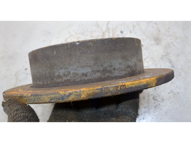 Диск тормозной Mitsubishi Galant 1997-2003 задний