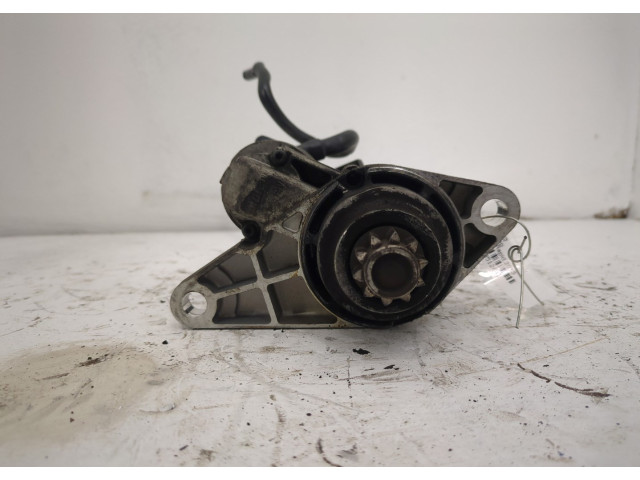 Стартер Skoda Rapid 1.2 02T911023R