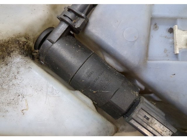 Бачок омывателя  Volvo C30 2006-2010    