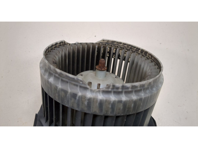 Моторчик печки  Volvo XC90 2002-2006        