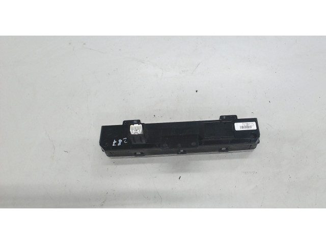 Блок предохранителей Mazda CX-9 2007-2012 3.7