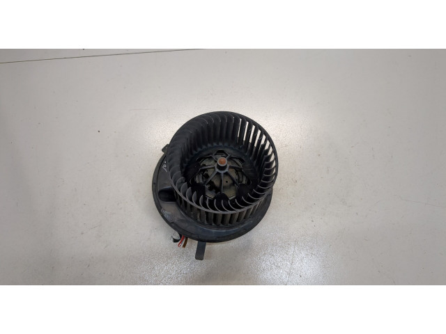 Моторчик печки Skoda Yeti 2013-2018 3C0907521G, 2468105385 3C0907521G, 2468105385