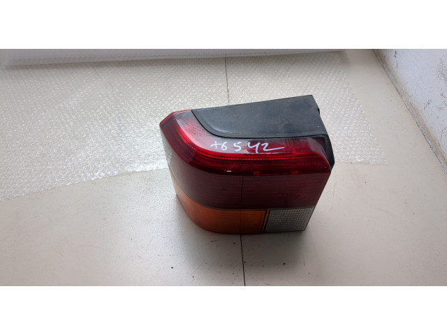 Задний фонарь