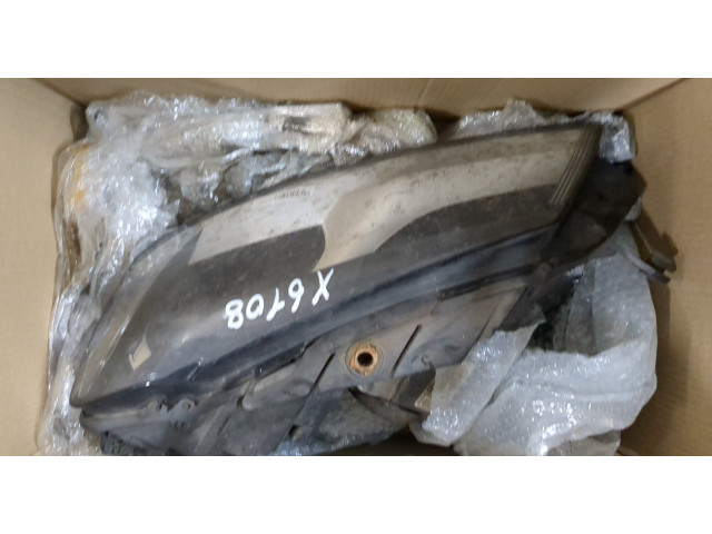 Фара передняя  Volkswagen Passat 7 2010-2015 Европа левая 