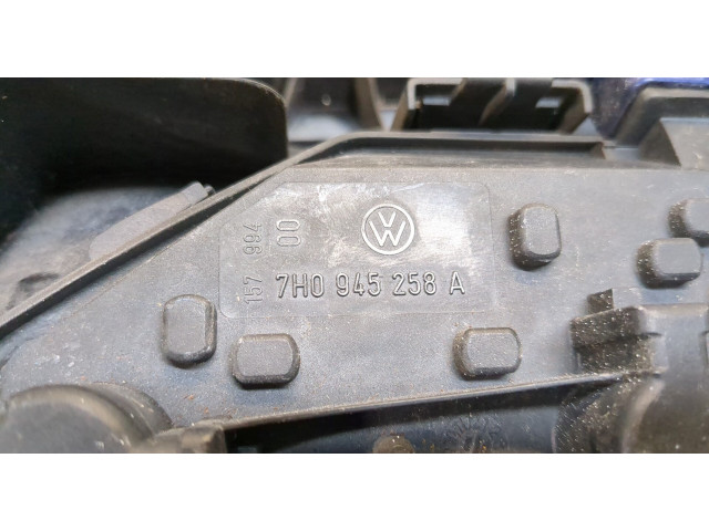 Задний фонарь