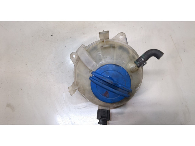 Бачок расширительный  Volkswagen Jetta 5 2004-2010    