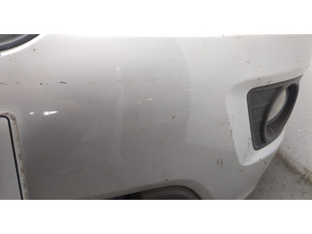 Бампер  KIA Carens 2006-2012 передний   