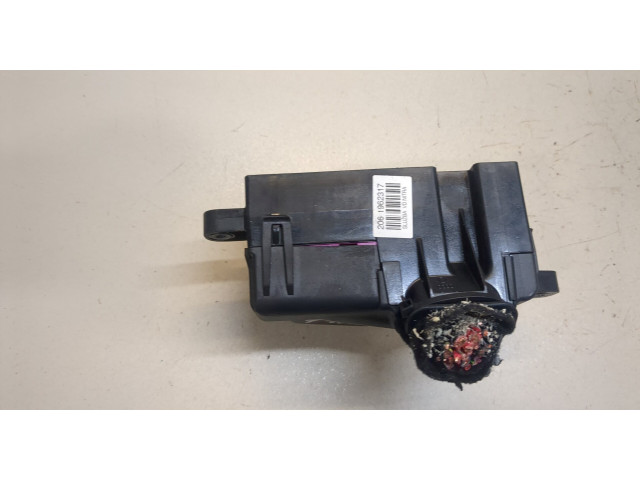 Блок предохранителей  Skoda Octavia (A5) 2004-2008         