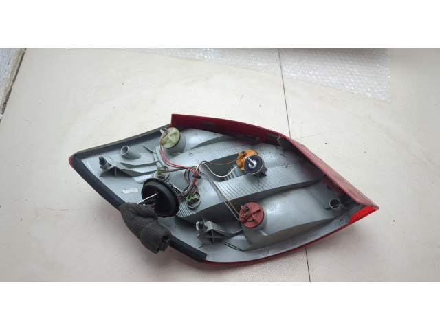 Задний фонарь          