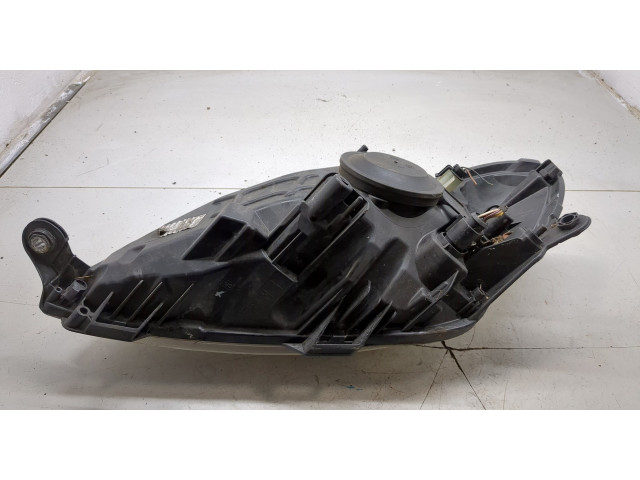 Фара передняя  Skoda Fabia 2007-2014 правая 