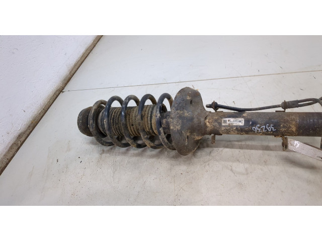 Стойка амортизатора Volkswagen Golf 4 1997-2005 1J0413031S, 1J0411105Q
