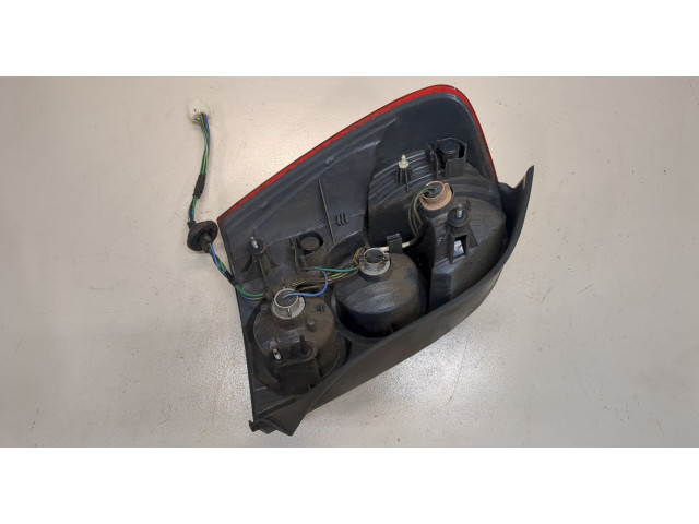 Задний фонарь Mazda 323 (BJ) 1998-2003