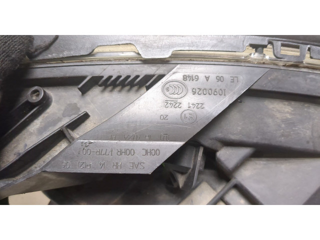 Фара передняя  Mercedes C W204 2007-2013 левая 