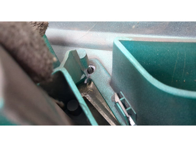 Решетка радиатора  Citroen Berlingo 1997-2002          