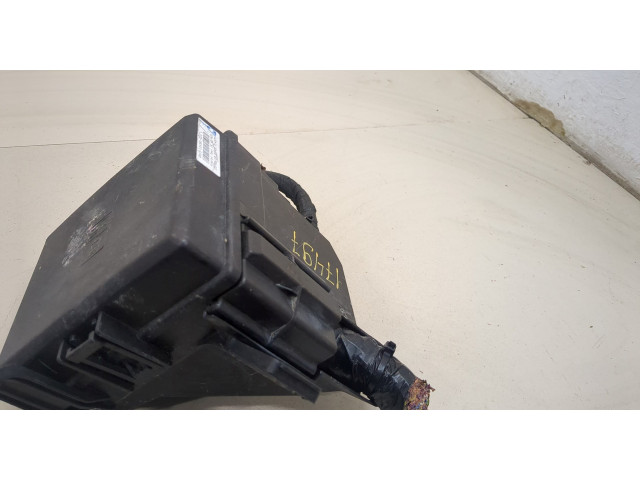 Блок предохранителей Ford EcoSport 2017-2023 FU5Z14A003W, HU5Z14A003J