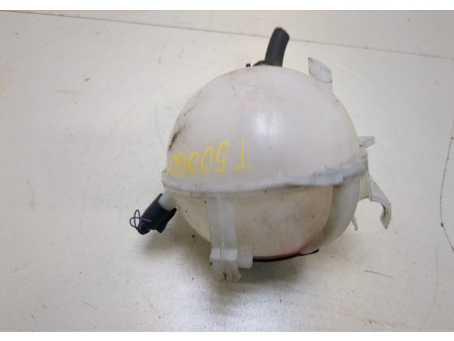 Бачок расширительный  Audi Q3 2011-2014 1K0121407A   