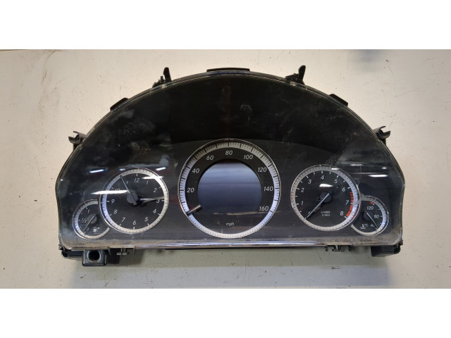 Панель приборов  Mercedes E W212 2009-2016            