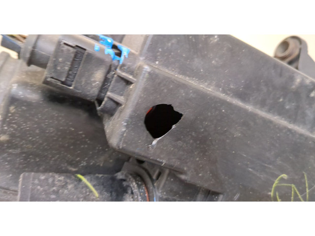 Фара передняя  Volkswagen Jetta 6 2010-2018 левая 