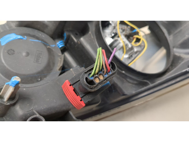 Фара передняя Peugeot 207 левая